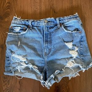 High Waisted Distressed Shorts